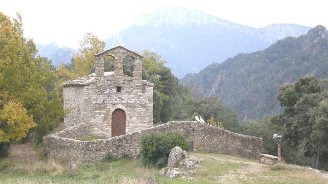 Sant Serni o Sant Sadurní del Grau Wikimedia Commons, llicència CC BY-SA 3.0.