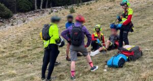 Rescat d'un ciclista accidentat amb afectació al turmell a la Coma i la Pedra, al Port del Comte